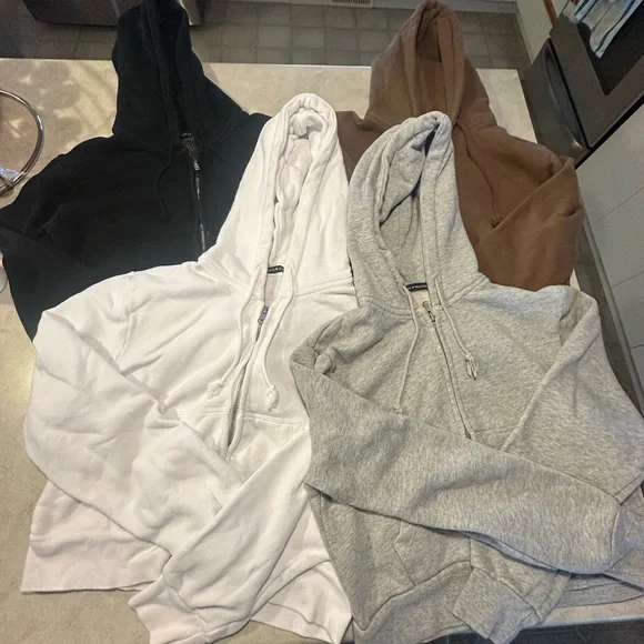 (4) Brandy Melville Black, White, Gray & Brown Hoodies - 4-Pack - Picture 2 of 3